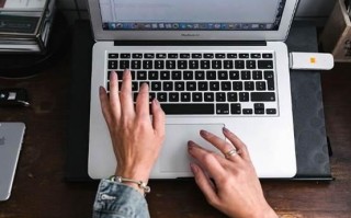 怎样使用苹果u盘启动-(怎样使用苹果u盘启动电脑)