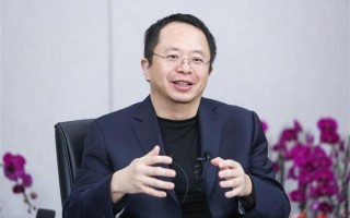 还吹特斯拉自动驾驶？周鸿祎：数据被攻击车就趴窝，安全不容忽视