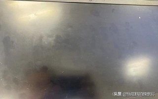 电脑开机只有鼠标win10-(电脑开机只有鼠标能动,点什么都没反应)