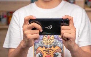 rog3手机参数配置（rog游戏手机3值不值得买）