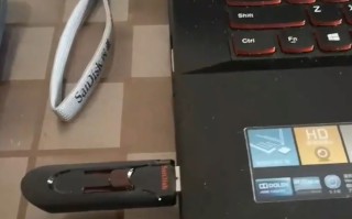 u盘怎么进入pe系统（怎么插入u盘启动盘进入pe系统）