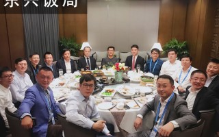 刘强东与王兴都投靠了马化腾！而马云成了“孤家寡人”？