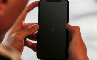 苹果手机不能开机怎么办（苹果手机一直转圈无法开机）