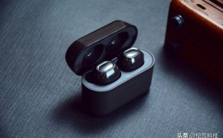 如何消除蓝牙耳机底噪（蓝牙耳机的三种降噪方法）
