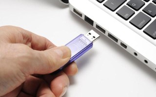 如何用u盘制作pe工具（u盘制作pe工具教程）