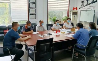 洛阳市涧西区总工会深入企业开展劳动用工法律体检、法律宣讲活动