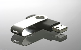 系统崩溃用u盘重装系统（系统损坏u盘装系统教程图解）