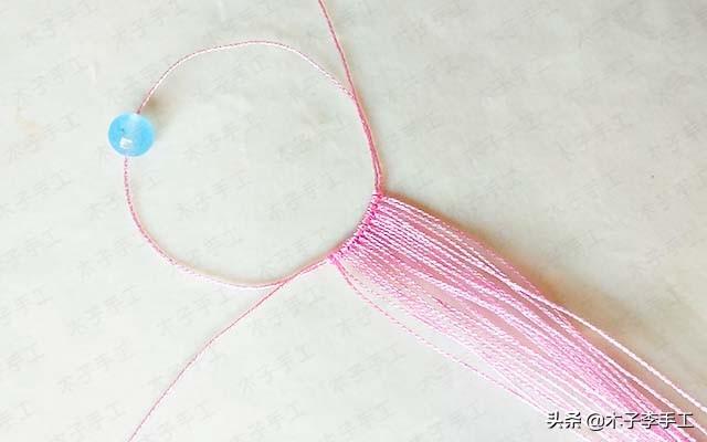 镂空香囊挂件的详细编织图解,步骤太多,保存下来慢慢看哦-第4张图片-90博客网 镂空香囊挂件的详细编织图解,步骤太多,保存下来慢慢看哦-第4张图片-90博客网