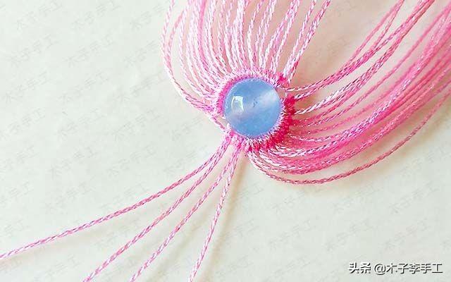 镂空香囊挂件的详细编织图解,步骤太多,保存下来慢慢看哦-第8张图片-90博客网 镂空香囊挂件的详细编织图解,步骤太多,保存下来慢慢看哦-第8张图片-90博客网