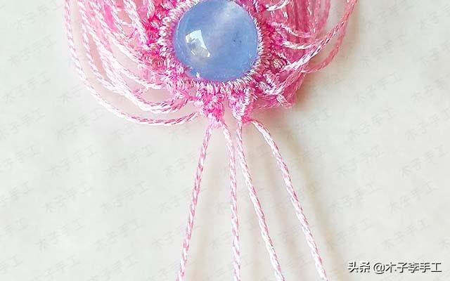 镂空香囊挂件的详细编织图解,步骤太多,保存下来慢慢看哦-第15张图片-90博客网 镂空香囊挂件的详细编织图解,步骤太多,保存下来慢慢看哦-第15张图片-90博客网
