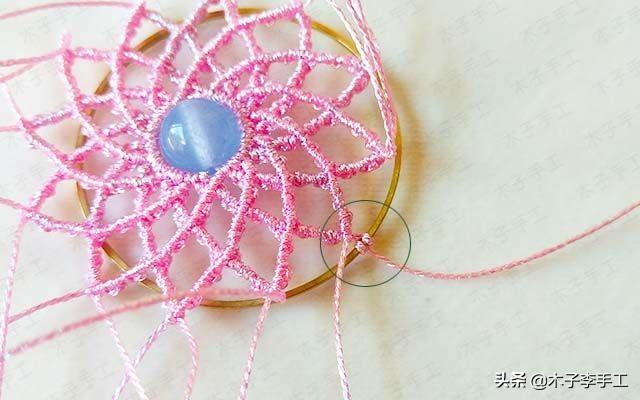 镂空香囊挂件的详细编织图解,步骤太多,保存下来慢慢看哦-第27张图片-90博客网 镂空香囊挂件的详细编织图解,步骤太多,保存下来慢慢看哦-第27张图片-90博客网