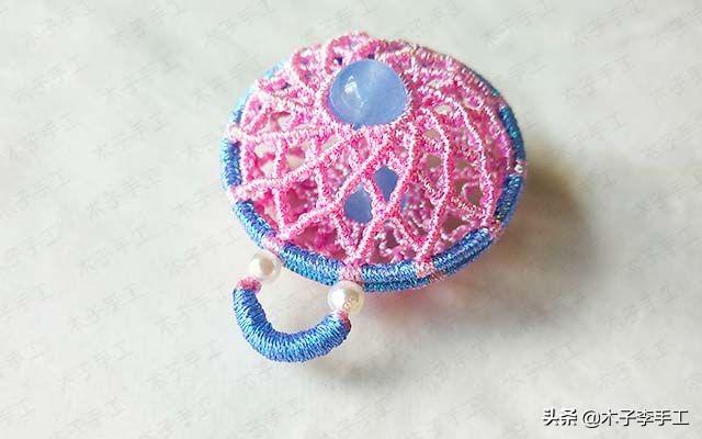 镂空香囊挂件的详细编织图解,步骤太多,保存下来慢慢看哦-第40张图片-90博客网 镂空香囊挂件的详细编织图解,步骤太多,保存下来慢慢看哦-第40张图片-90博客网