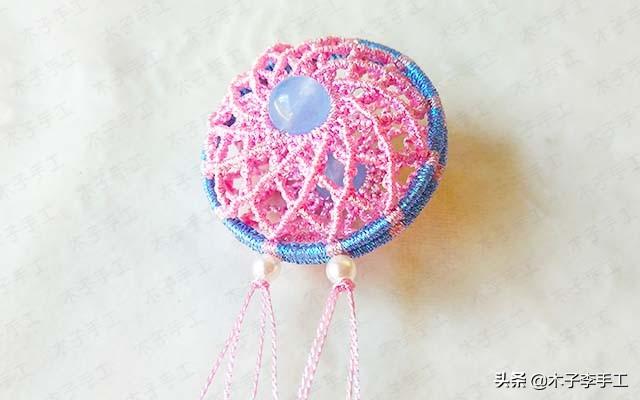 镂空香囊挂件的详细编织图解,步骤太多,保存下来慢慢看哦-第38张图片-90博客网 镂空香囊挂件的详细编织图解,步骤太多,保存下来慢慢看哦-第38张图片-90博客网