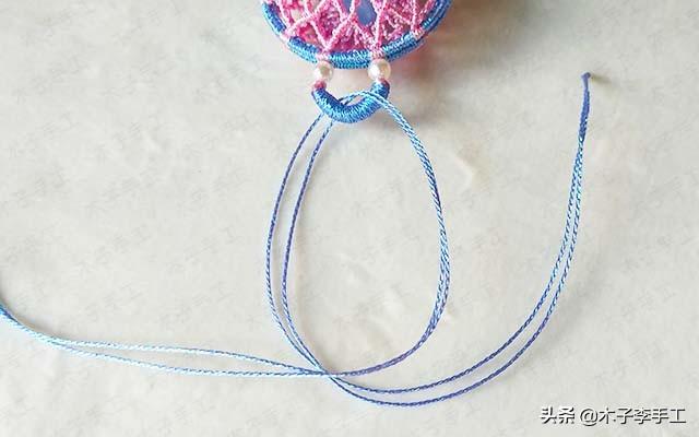 镂空香囊挂件的详细编织图解,步骤太多,保存下来慢慢看哦-第41张图片-90博客网 镂空香囊挂件的详细编织图解,步骤太多,保存下来慢慢看哦-第41张图片-90博客网