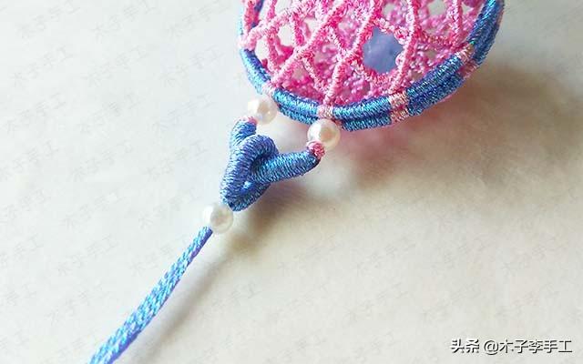 镂空香囊挂件的详细编织图解,步骤太多,保存下来慢慢看哦-第43张图片-90博客网 镂空香囊挂件的详细编织图解,步骤太多,保存下来慢慢看哦-第43张图片-90博客网