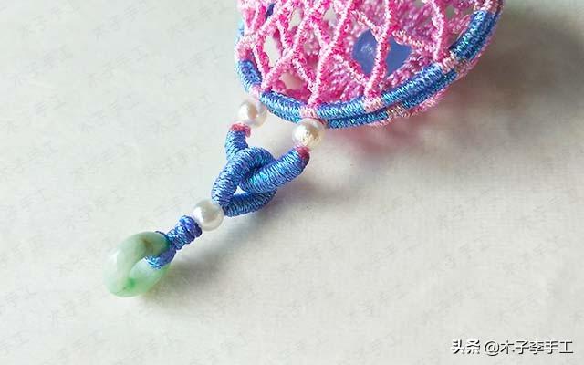 镂空香囊挂件的详细编织图解,步骤太多,保存下来慢慢看哦-第46张图片-90博客网 镂空香囊挂件的详细编织图解,步骤太多,保存下来慢慢看哦-第46张图片-90博客网
