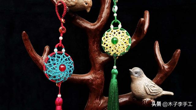 镂空香囊挂件的详细编织图解,步骤太多,保存下来慢慢看哦-第68张图片-90博客网 镂空香囊挂件的详细编织图解,步骤太多,保存下来慢慢看哦-第68张图片-90博客网