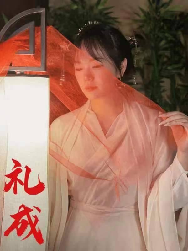 暑期大学生兼职花样多，有人月入三四千！专家提醒……-第1张图片-90博客网