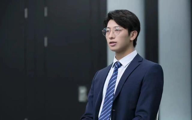 处境尴尬的二本学子，不得不在社会求职的缝隙中自救-第6张图片-90博客网
