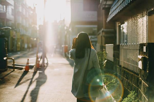 面对客户难缠、劳动纠纷、还有性骚扰……00后这样“整顿”职场-第2张图片-90博客网