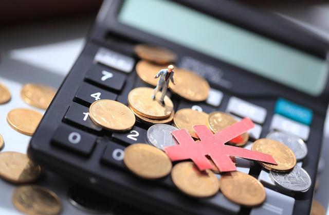 三成职场人国庆假期仍需加班，这三个行业从业者最忙-第1张图片-90博客网